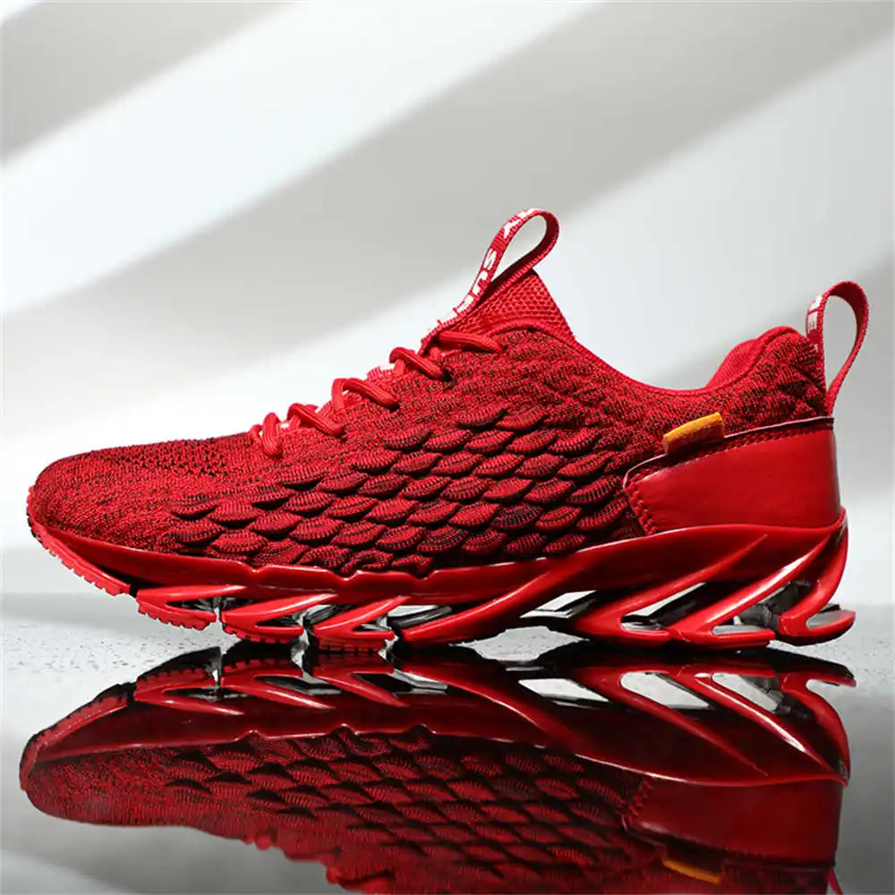 Chaussures de marche pour homm - Badminton House avis et prix